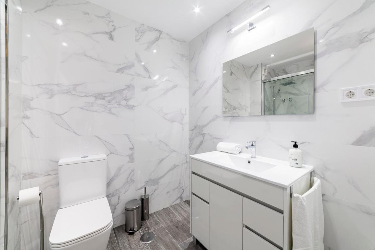 Apartamento Faro 2 Roquetas de Mar Luaran gambar