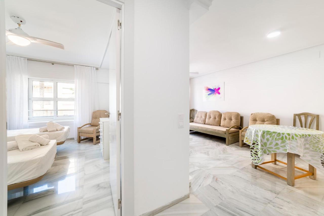 Apartamento Faro 2 Roquetas de Mar Luaran gambar